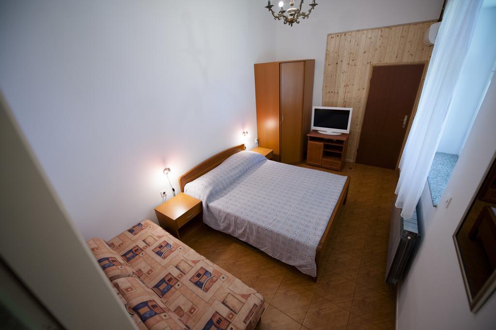 Apartments Val Mari - Laguna Rovinj Ngoại thất bức ảnh
